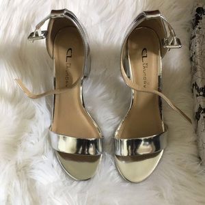 CHINESE LAUNDRY Metallic Silver Chunky Heels(Jody)